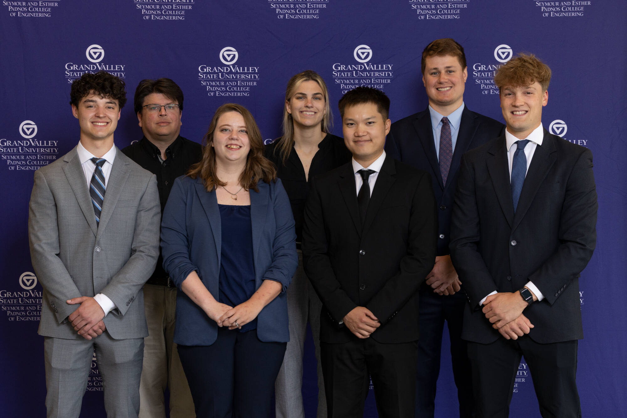 Group photo of Team 6